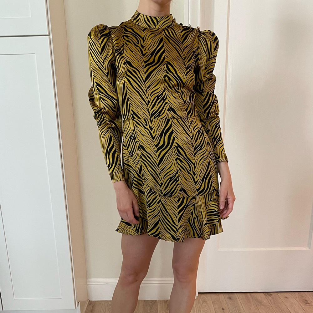 Black and yellow dress